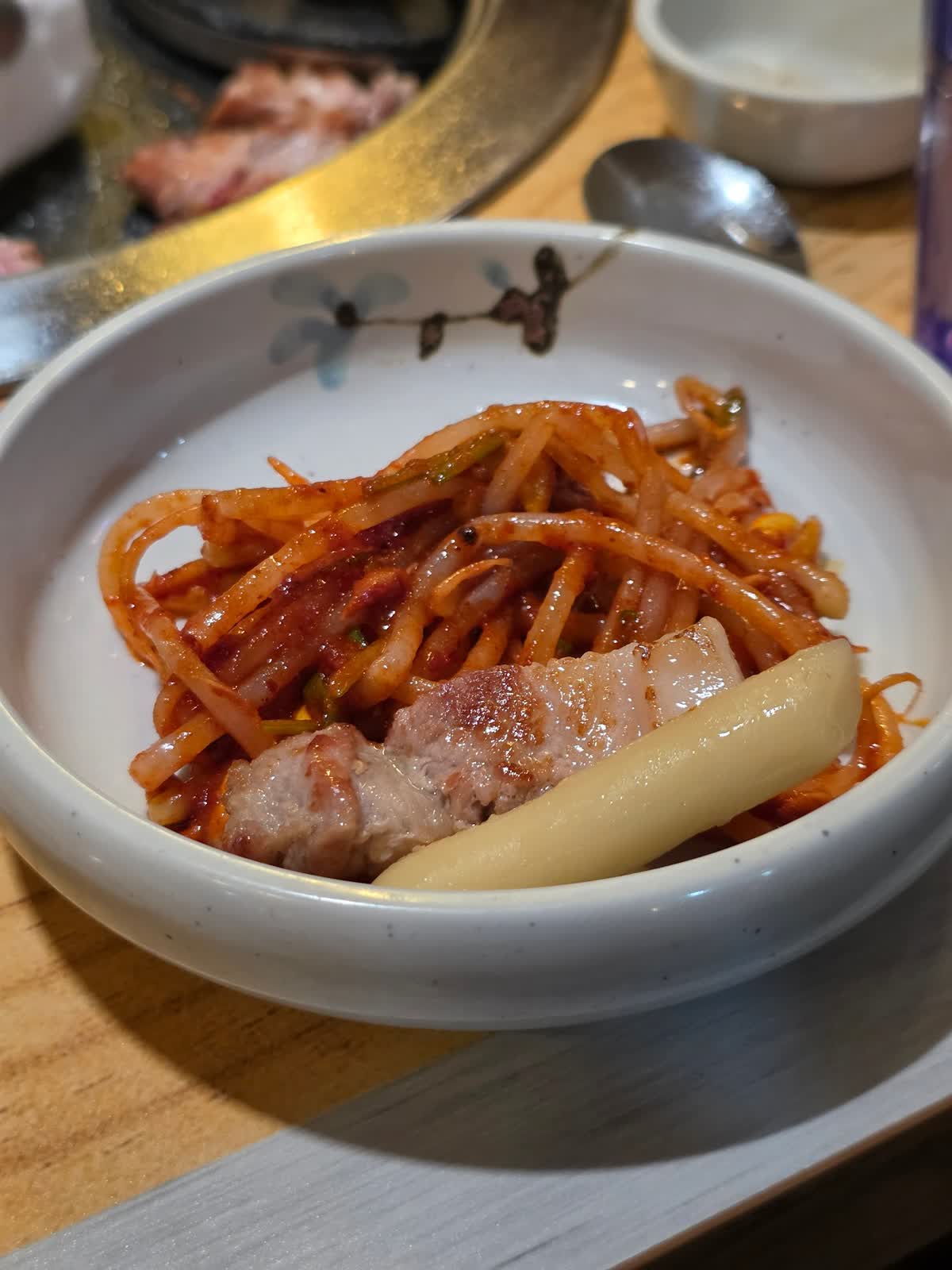 这么厚的猪肉谁来烤?Matchandeul 三成店 — 每份18,000韩元 (2)