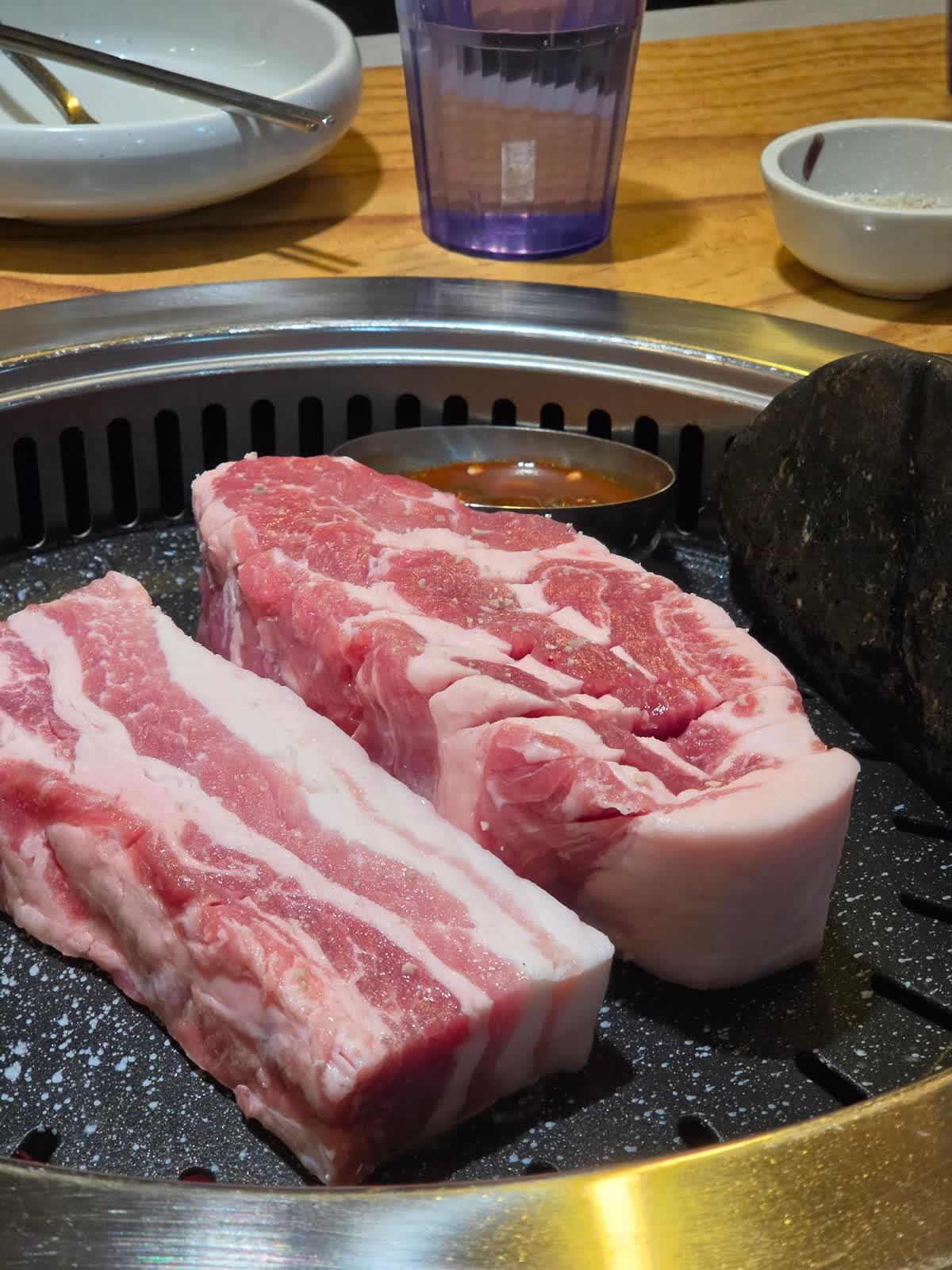 这么厚的猪肉谁来烤?Matchandeul 三成店 — 每份18,000韩元 (4)